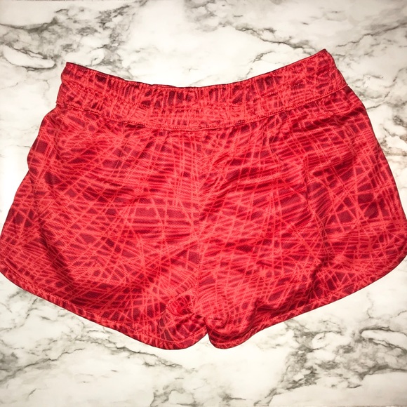 🎉HP🤗 Nike Reversible Workout Shorts - Picture 3 of 8